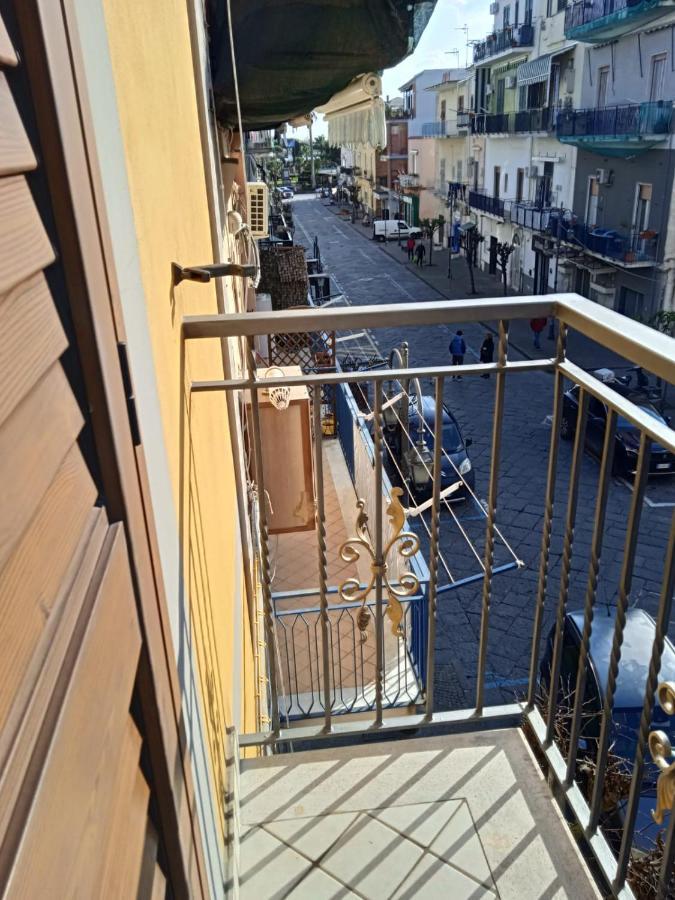 Casa Di Lucia Leilighet Bacoli Eksteriør bilde